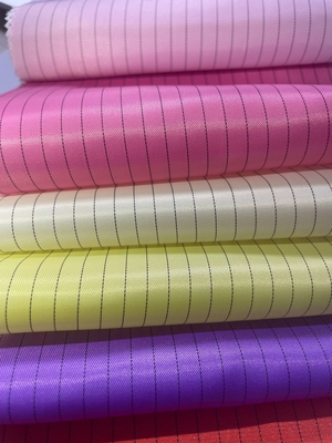 Tela antiestática do poliéster antiestático do ESD 99% da grade de 5mm para o Workwear da indústria